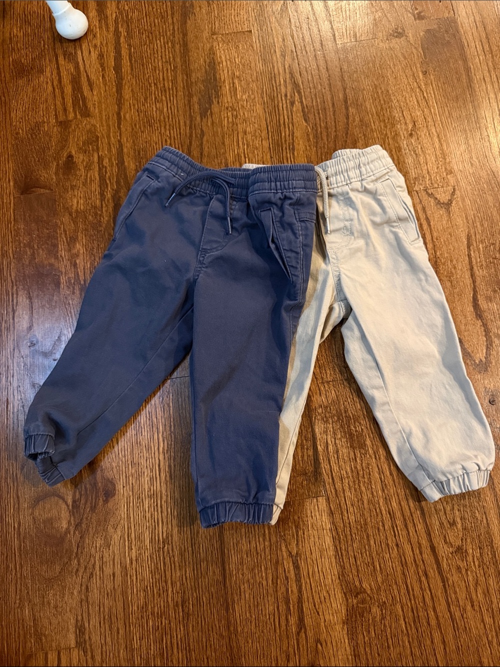 Old Navy Elastic-Waist Jogger Pants - Navy and Light Khaki